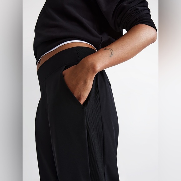 Athleta BROOKLYN MID RISE ANKLE PANT size 4 - Picture 6 of 14